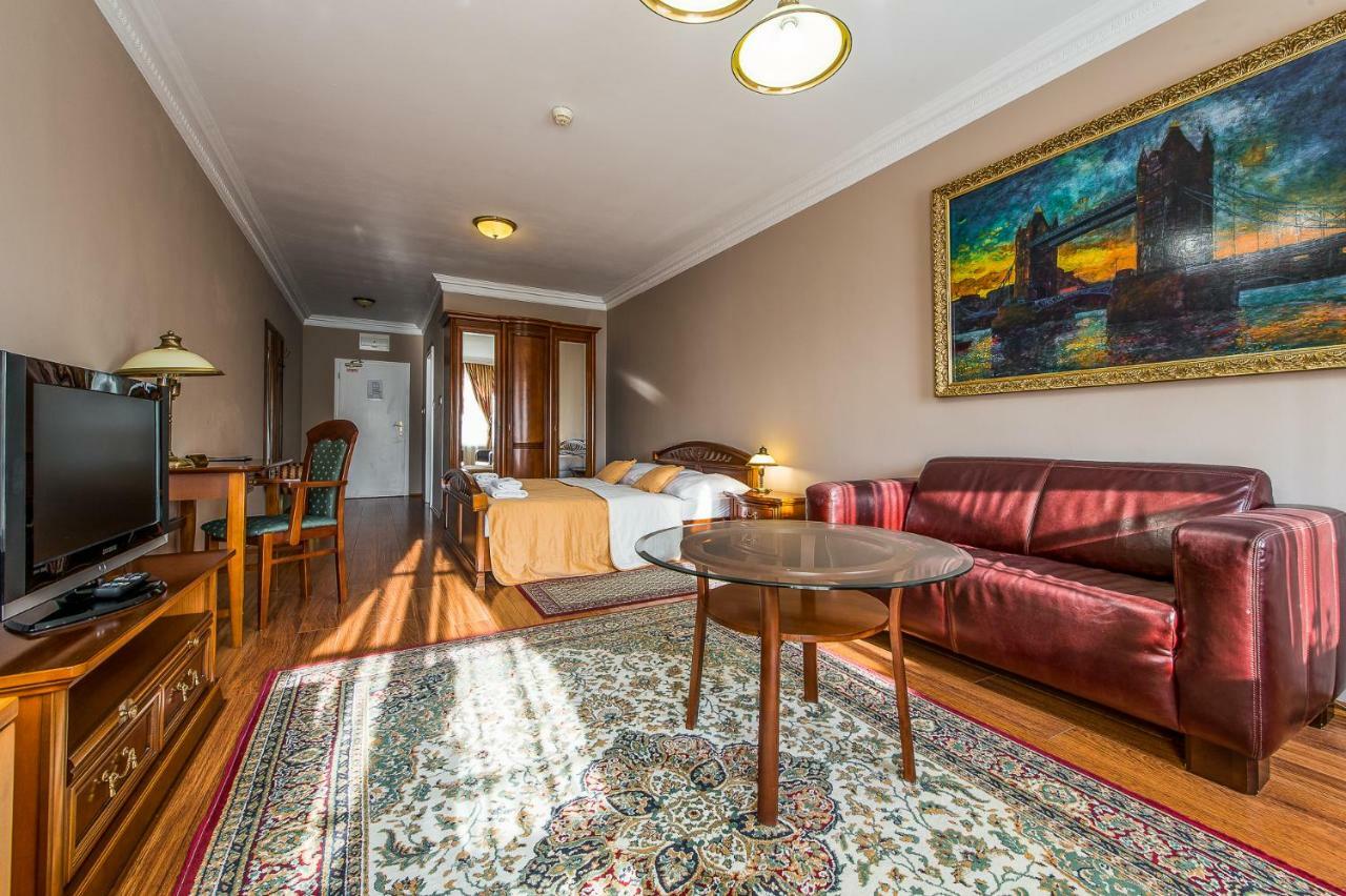 Boutique Hotel Carpe Diem Прешов Экстерьер фото